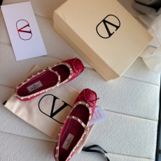 Valentino Flat Shoes